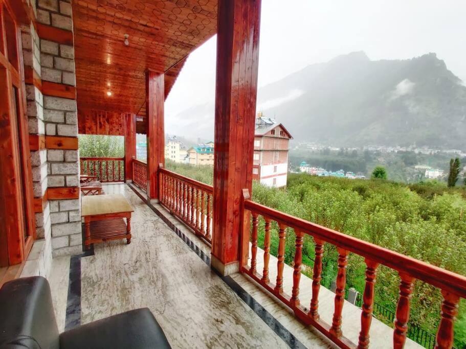 Aroma Taru Villa / Cottage ,Manali エクステリア 写真