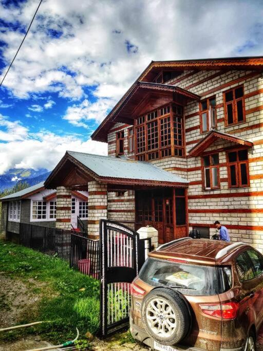 Aroma Taru Villa / Cottage ,Manali エクステリア 写真