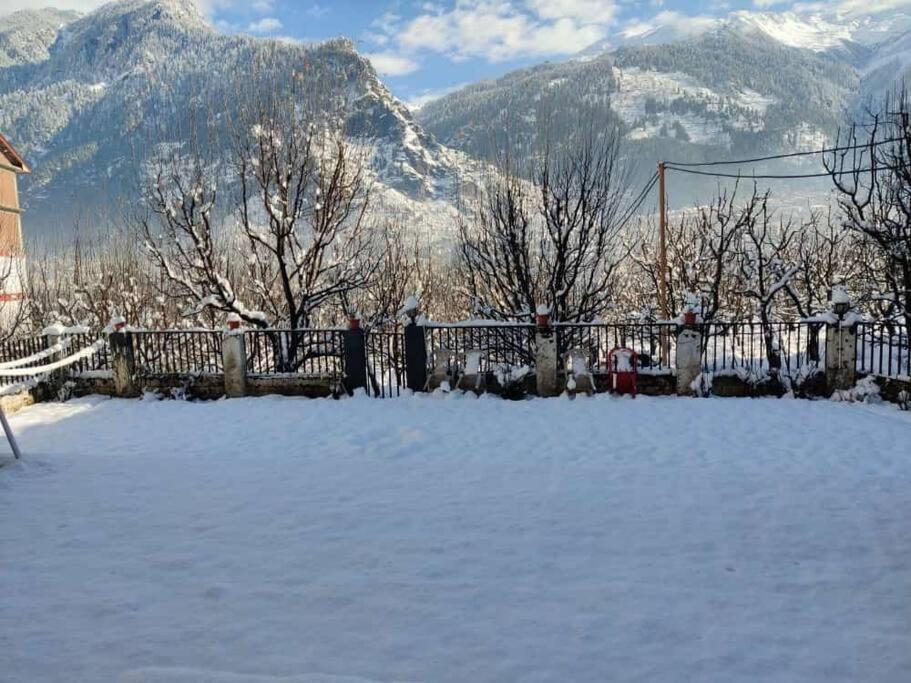 Aroma Taru Villa / Cottage ,Manali エクステリア 写真