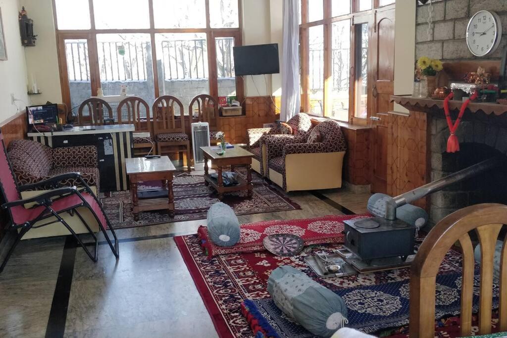 Aroma Taru Villa / Cottage ,Manali エクステリア 写真